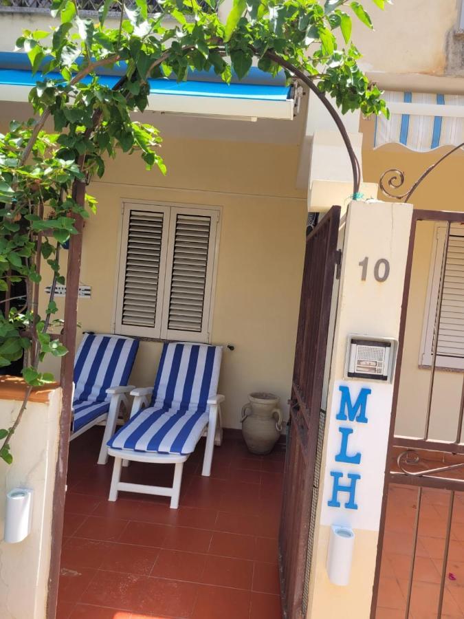My Little House - Appartamento Con Patio E Parcheggio Privato A 5 Minuti Dalla Spiaggia E Dal Centro تروبيا المظهر الخارجي الصورة