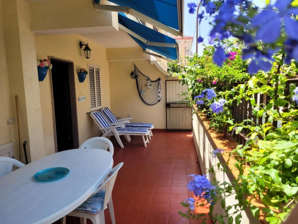 My Little House - Appartamento Con Patio E Parcheggio Privato A 5 Minuti Dalla Spiaggia E Dal Centro تروبيا المظهر الخارجي الصورة